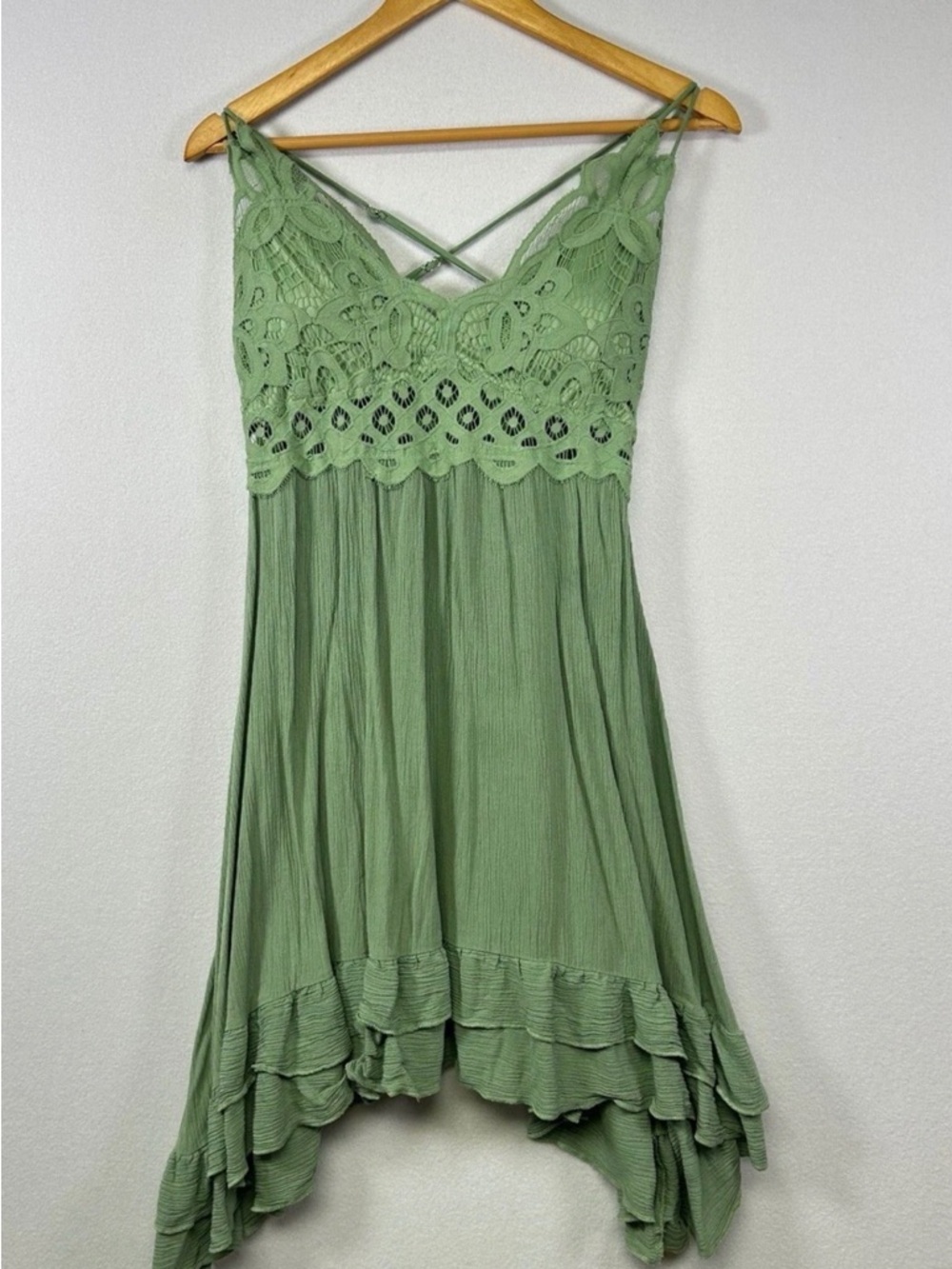 Rue 21 Large. Green Crochet Bodice Spaghetti Strap Dress